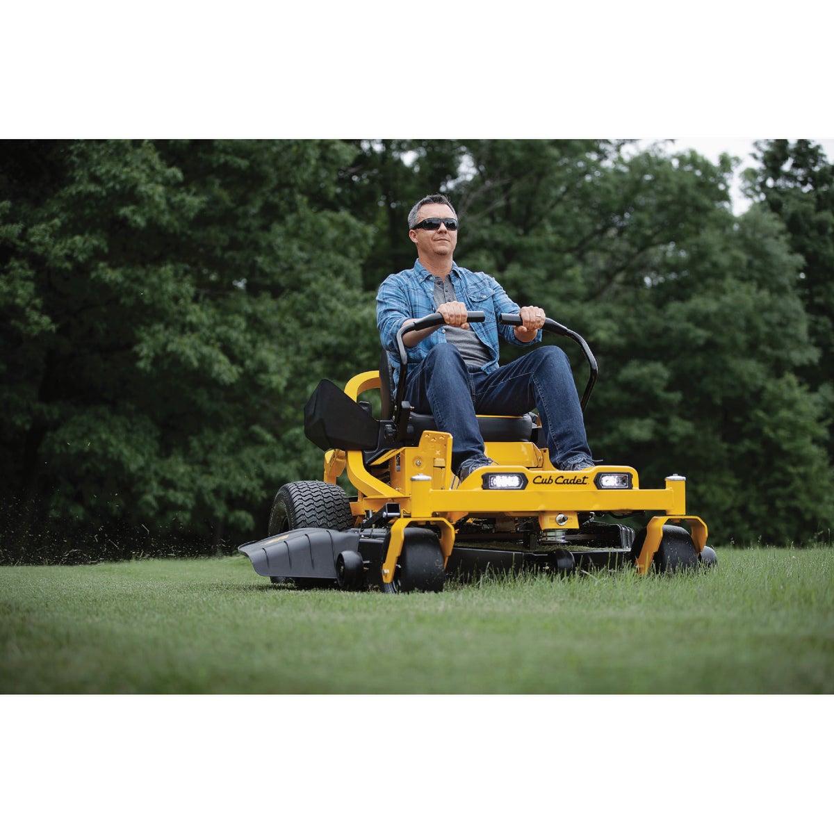 Cub Cadet Ultima ZT1 50 In. 23 HP Kawasaki Zero Turn Lawn Tractor Image 5