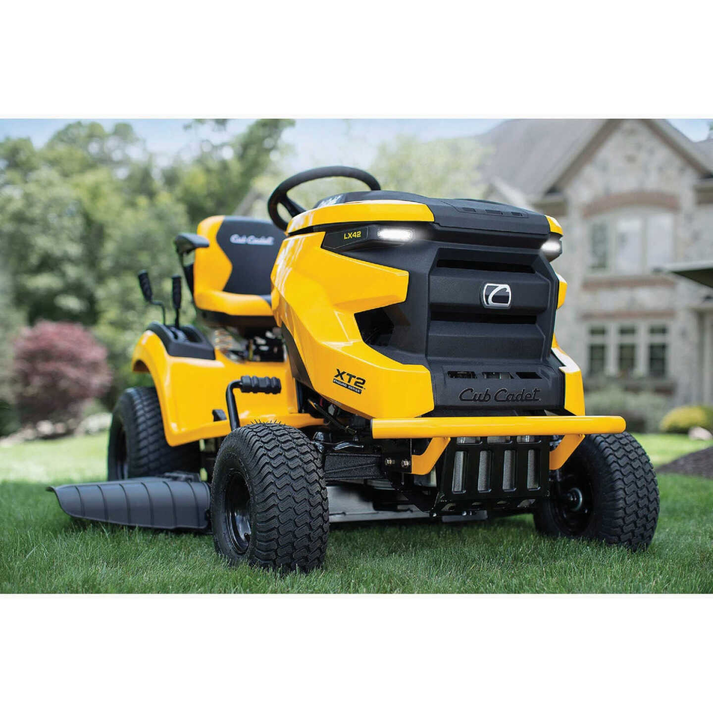 Cub Cadet XT2 Enduro LX 42 In. 20 HP Kohler Riding Lawn Tractor Image 6