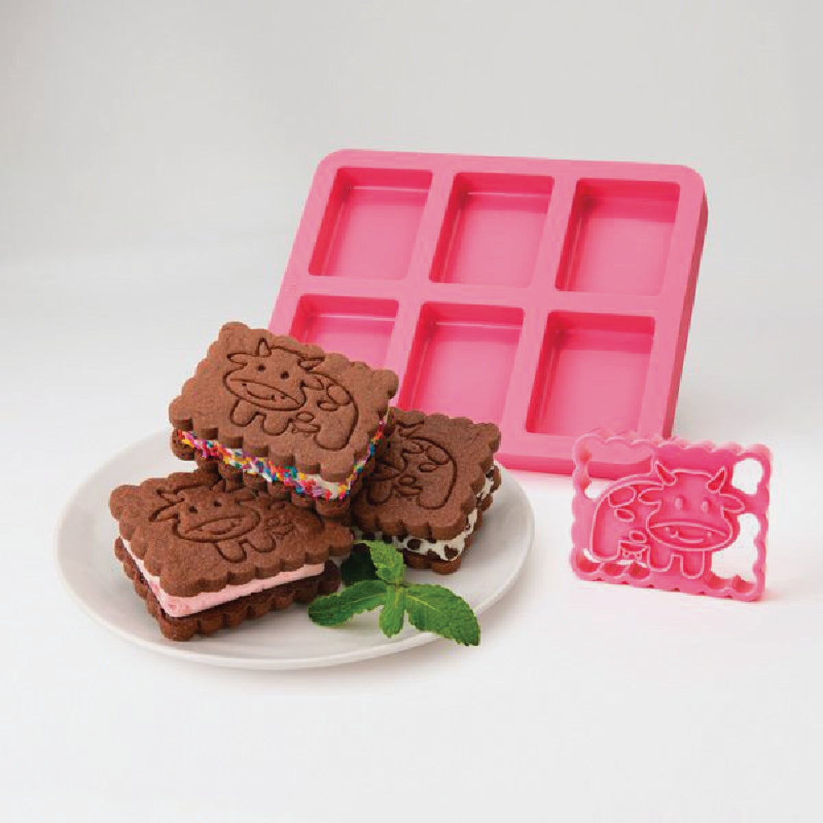 Mobi Cow Shaped Ice Cream Sandwich Maker