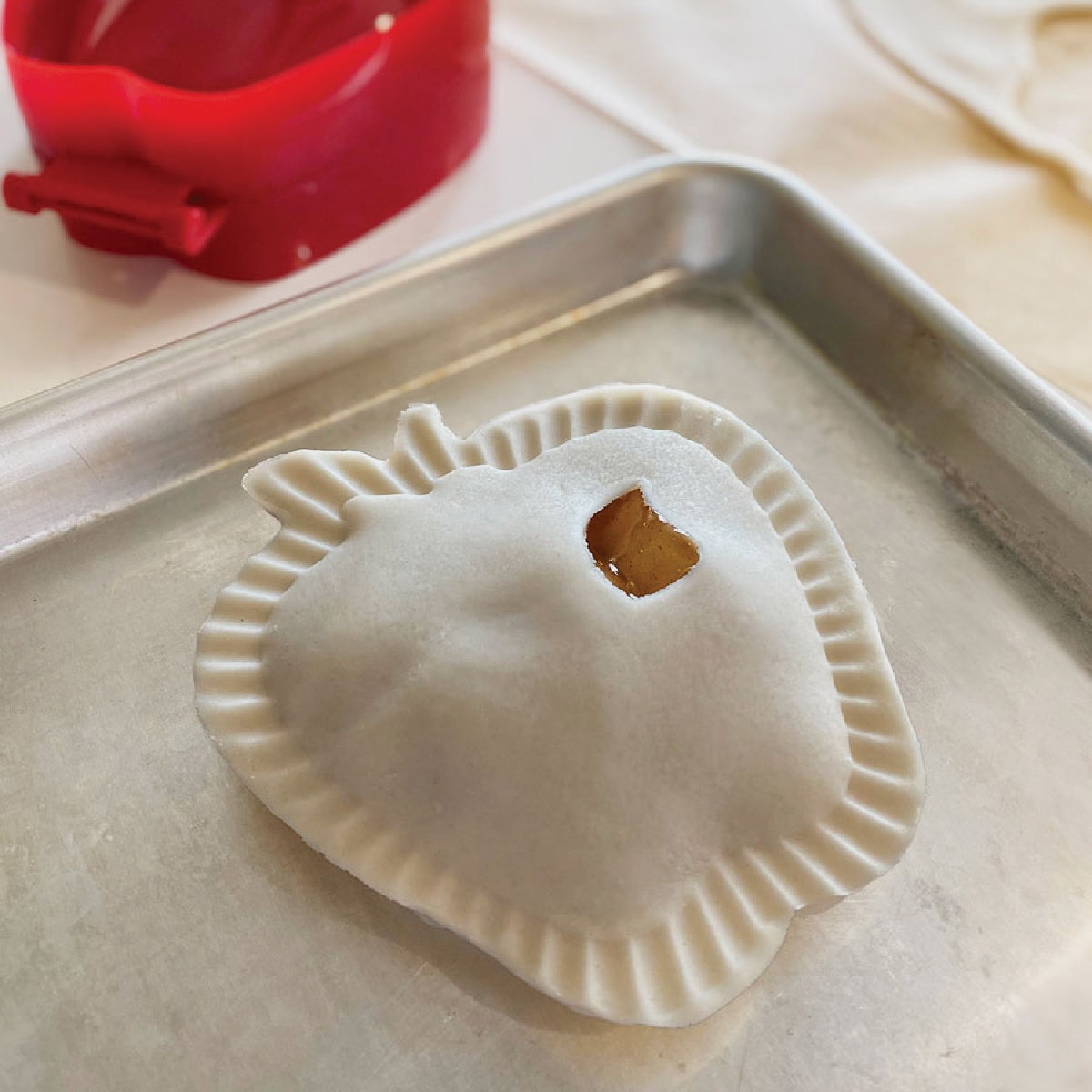 R&M 5 In. Plastic Apple Shape Pocket Pie Pan Image 4