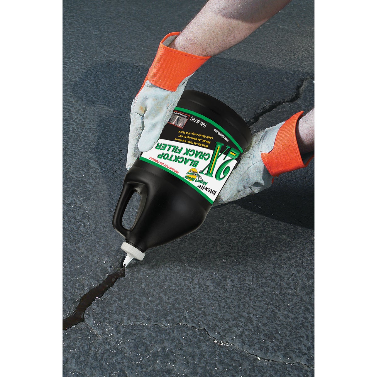 Latex-ite 2X Airport Grade 1 Gal. Blacktop Crack Filler Image 2