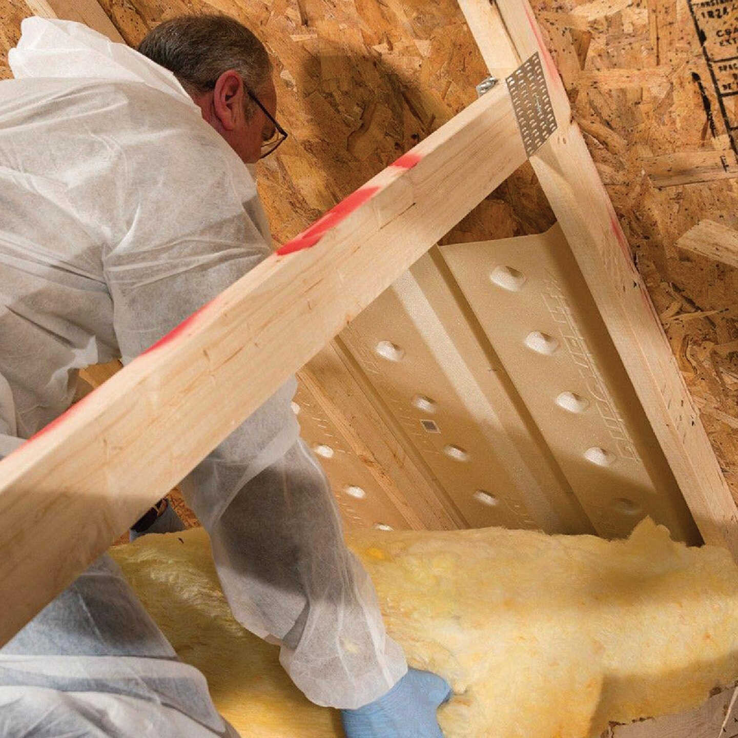 ADO Durovent Baffle 22" x 48" Polystyrene DuroVent Attic Rafter Vent Image 2