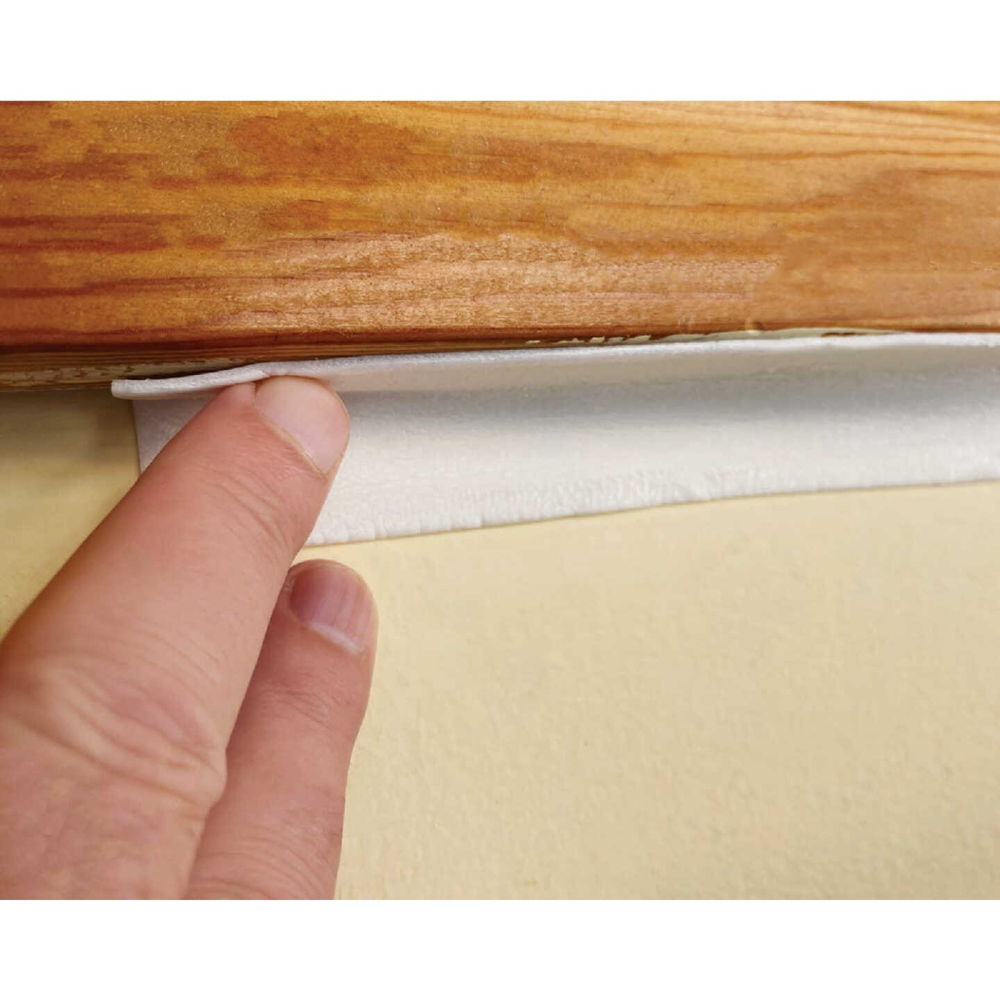 Frost King 1 In. x 10 Ft. Reusable Self-Adhesive Weatherseal Image 4