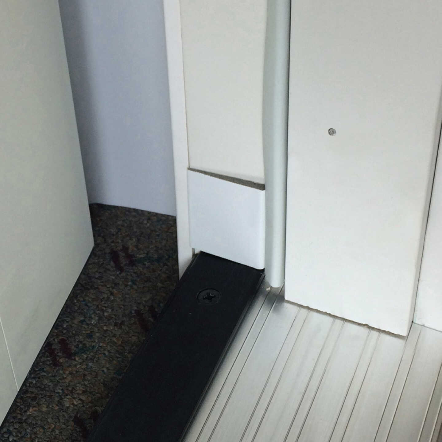 M-D Building Products White Door Corner Seal for Interior & Exterior Doors Image 3