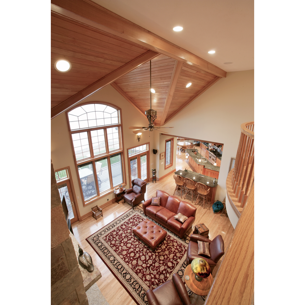 House of Fara 3/4 In. x 3/4 In. 8 Ft. Solid Red Oak Cove Molding Image 4