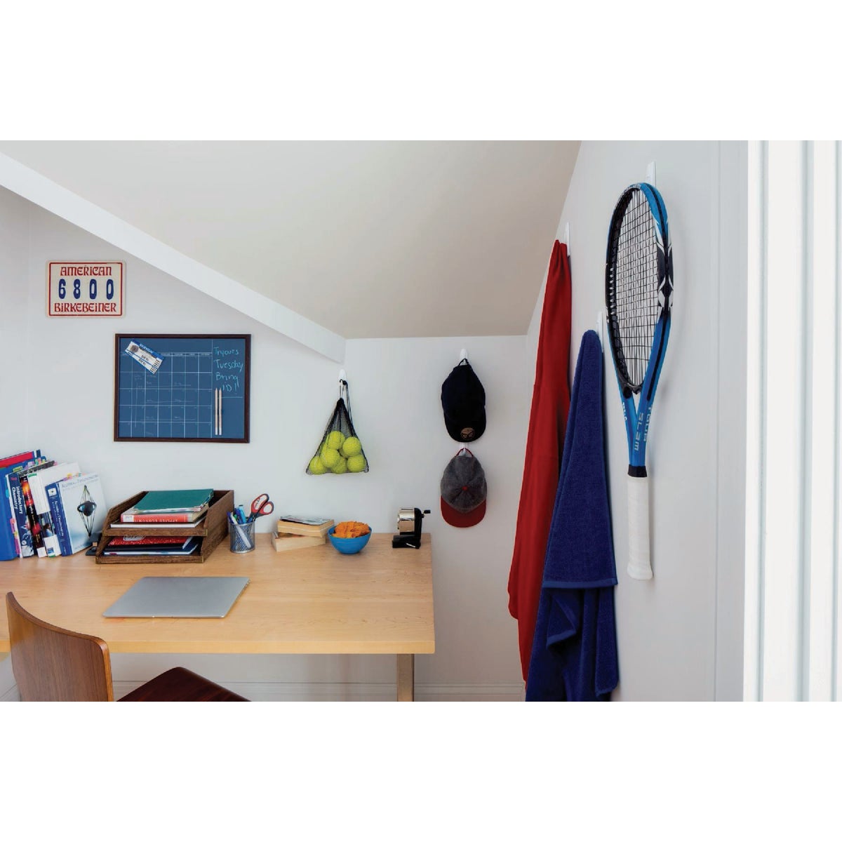 Command Large Utility Hook Value Pack, White, 6 Hooks, 12 Strips Image 4