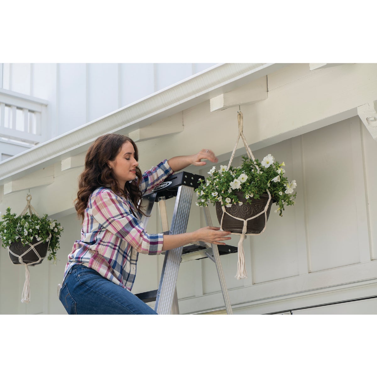 National Hardware 3-7/8 In. Zinc Finish Ceiling Hook Image 3