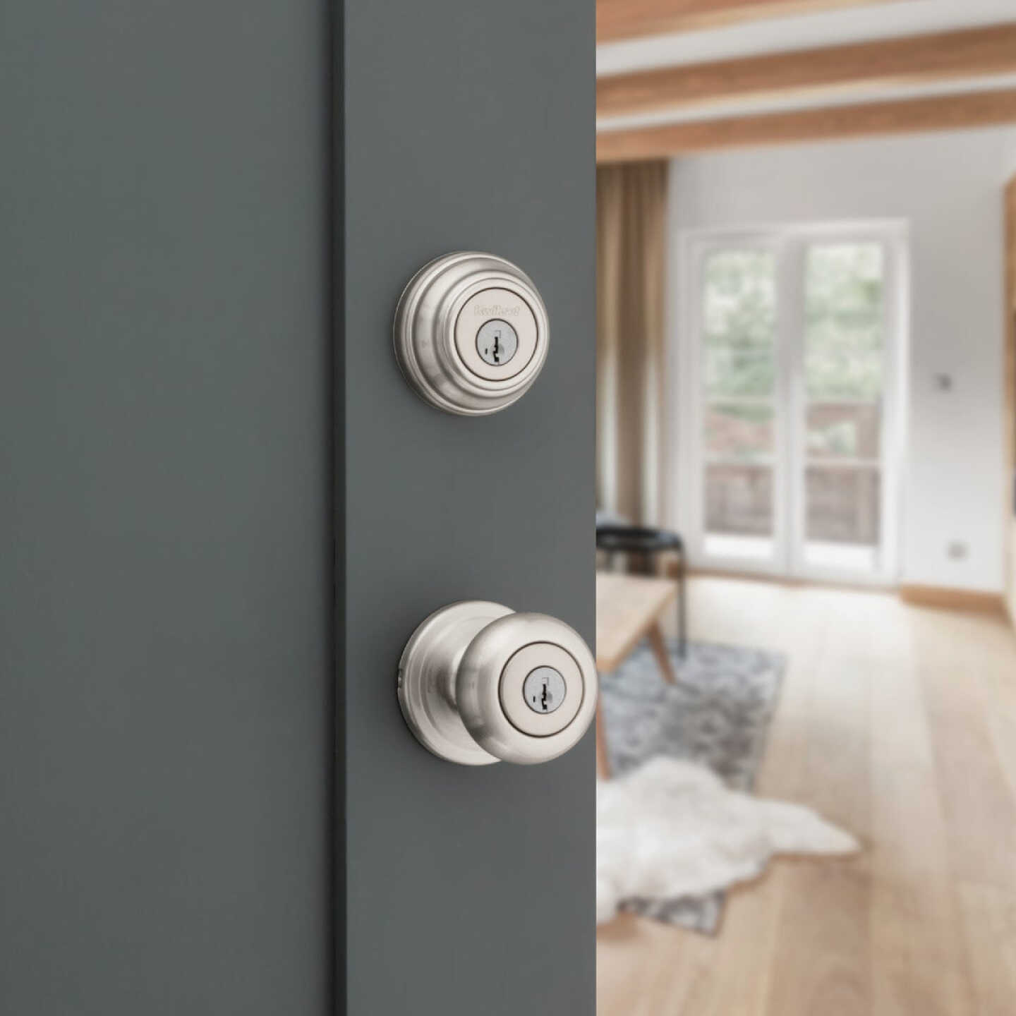 Kwikset Signature Series Juno Satin Nickel Deadbolt and Door Knob Combo Image 2