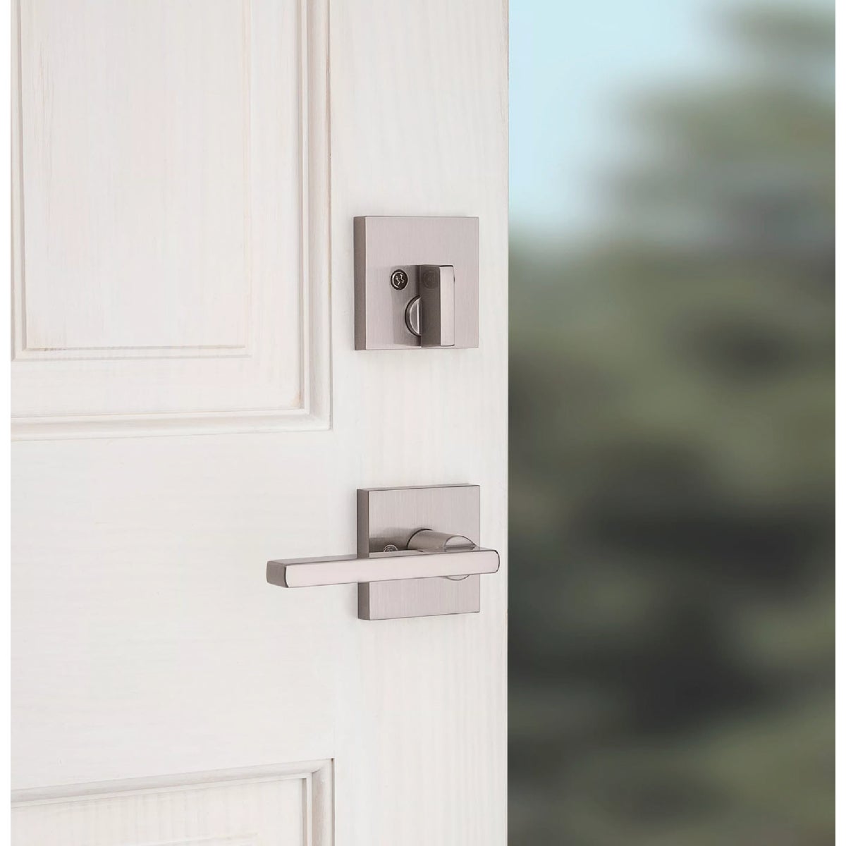 Kwikset Signature Series San Clemente Satin Nickel Entry Door Handleset with Smartkey & Halifax Lever Image 2
