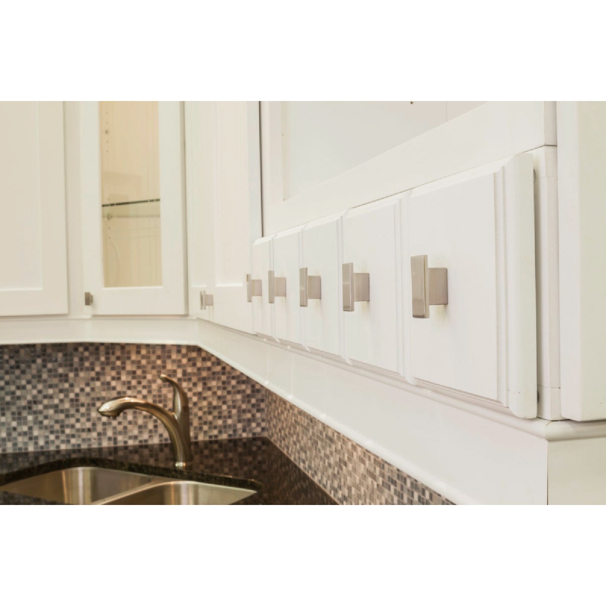 Jeffrey Alexander Mirada 1-9/16 In. Satin Nickel Rectangle Knob Image 2