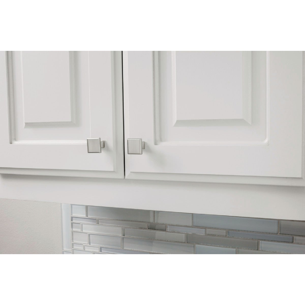 KasaWare 1-1/4 In. Diameter Satin Nickel Oval Knob (10-Pack) Image 2