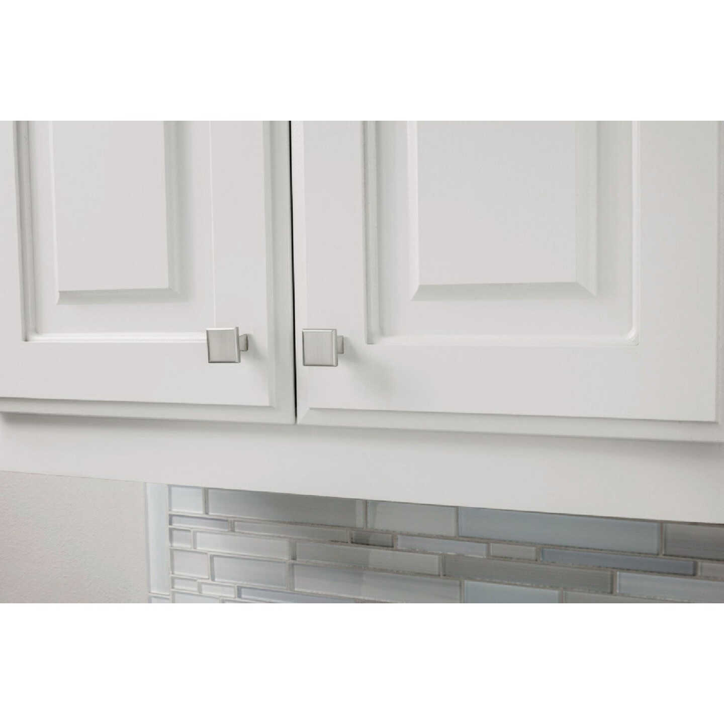 KasaWare 1-1/4 In. Diameter Satin Nickel Oval Knob (10-Pack) Image 2