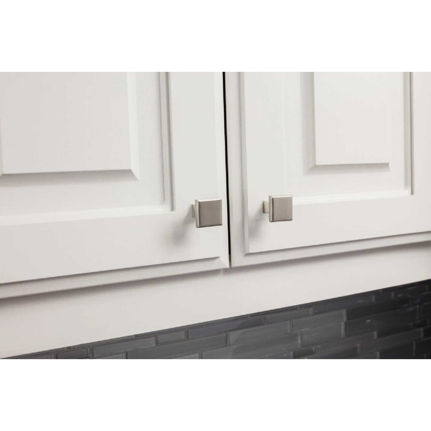 KasaWare 1 In. Diameter Satin Nickel Flared Foot Square Knob (10-Pack) Image 2