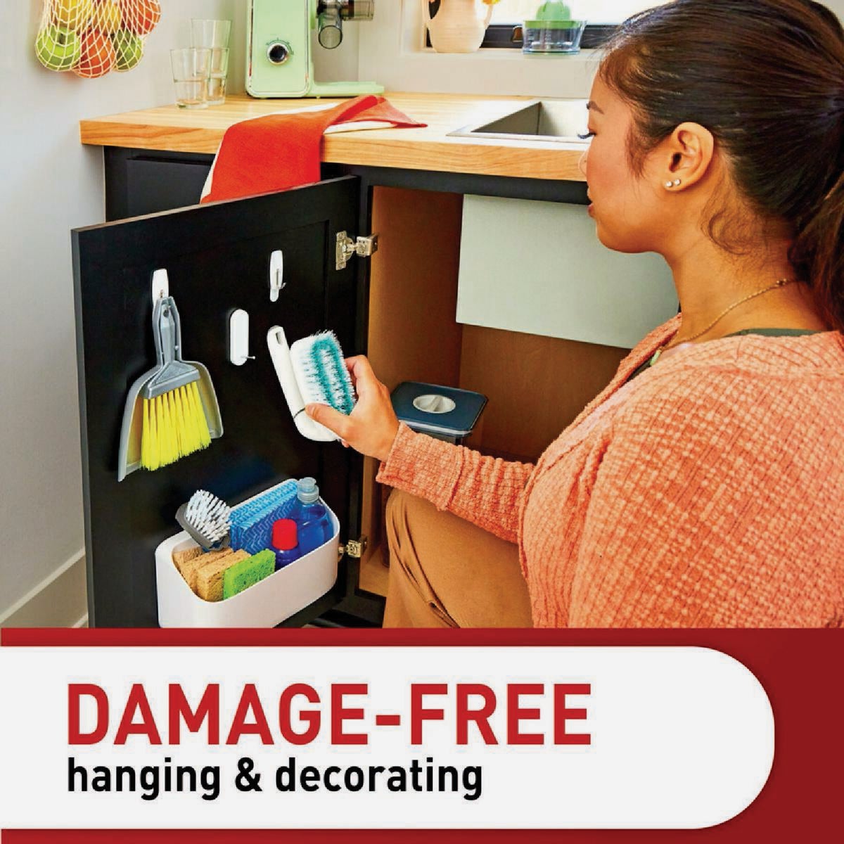 Command Medium Wire Hook Value Pack, White, 7 Hooks, 12 Strips Image 7