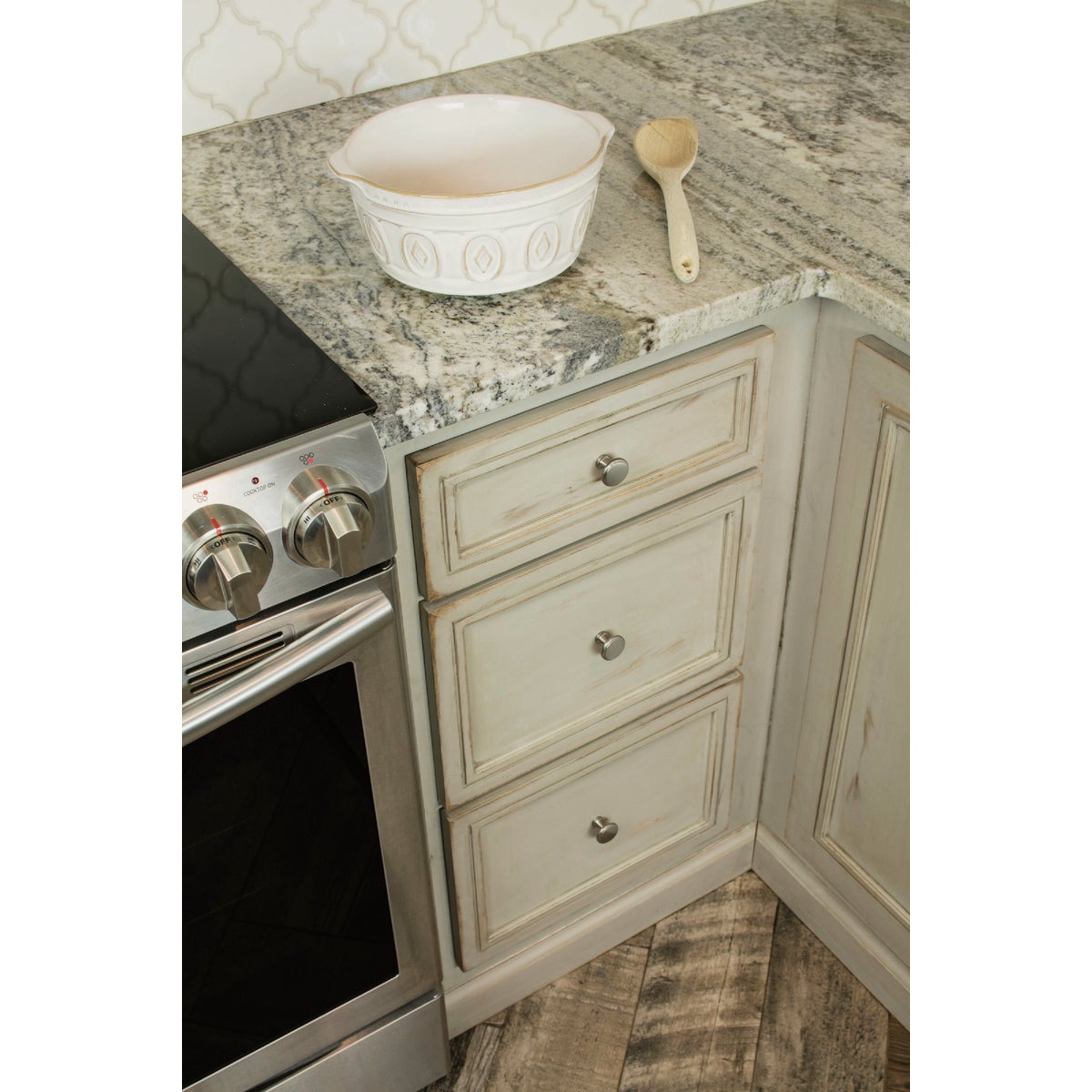 KasaWare 1-3/16 In. Dia. Satin Nickel Cabinet Knob (10-Pack) Image 2