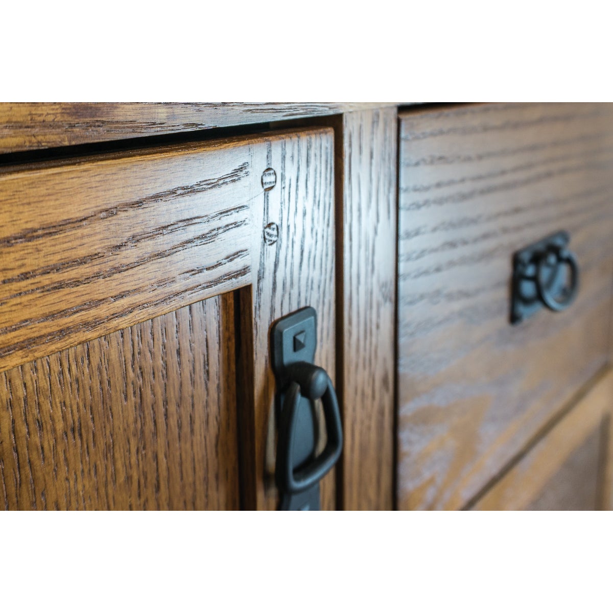 CraftMark Craftsmen Estate Oak 30 In. W x 34 In. H x 21 In. D Vanity Base without Top, 1 Door/2 Drawer Image 11