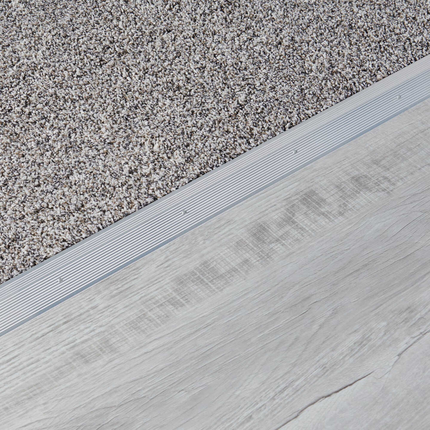 M-D Building Products 2 In. X 36 In. Silver Aluminum Carpet Trim with Screw Nails Image 3