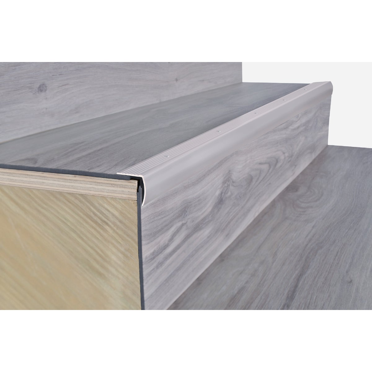 M-D Building Products 1-1/8 In. X 1-1/8 In. X 72 In. Polished Aluminum Stair Edging w/ Screw Nails Image 4