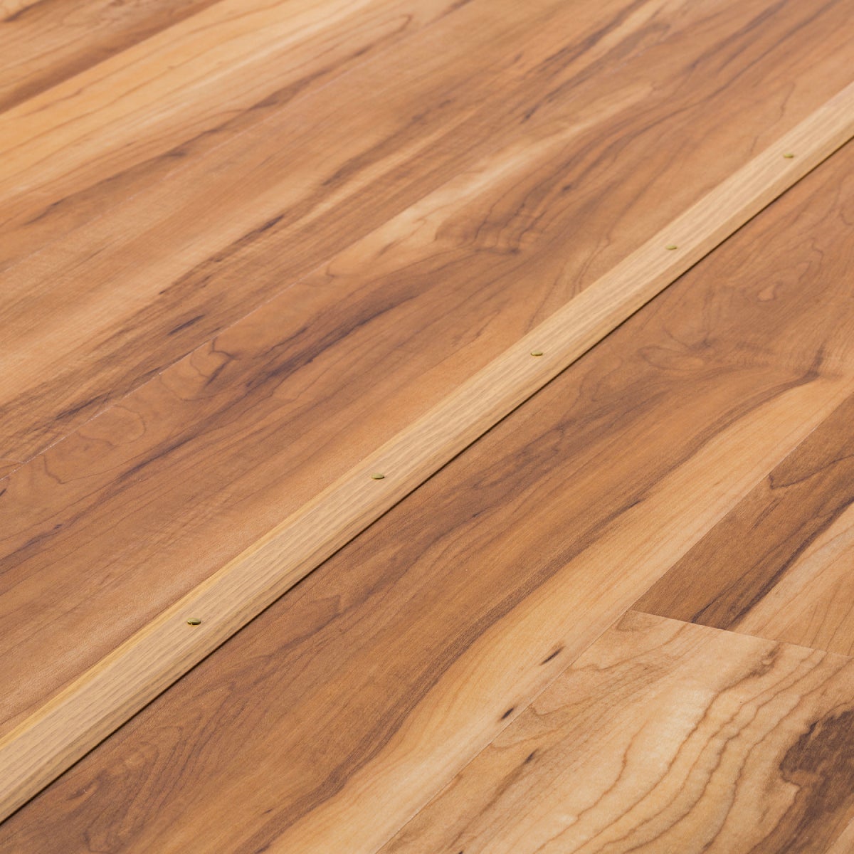 M-D Building Products Metal Decor 1-1/4 In. x 72 In. Oak Aluminum Seam Binder with Screw Nails Image 3