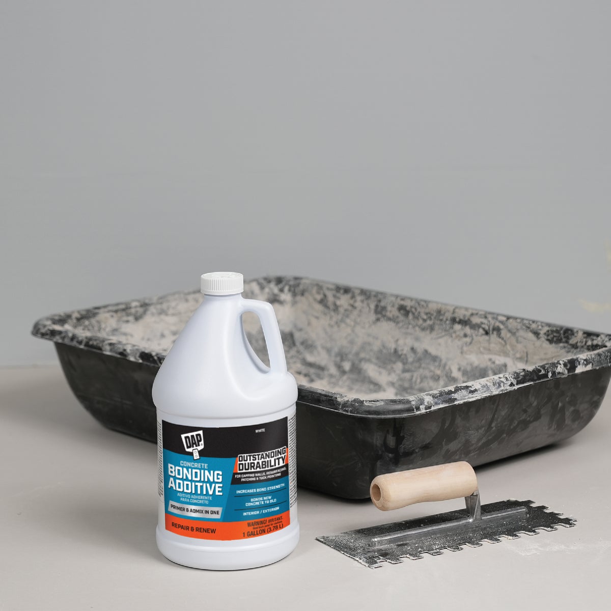 DAP 1 Gal. Concrete Bonding Additive, White Image 3