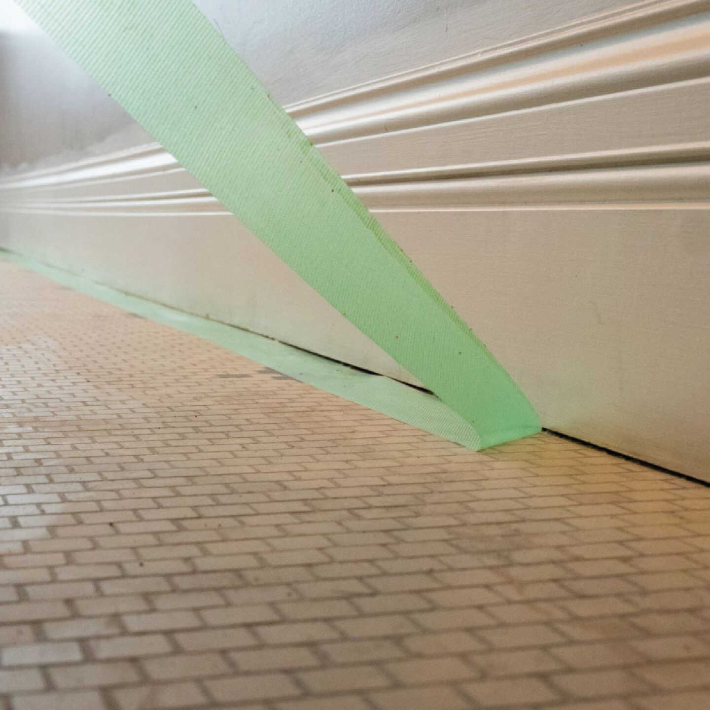 Ram Board 2 In. W x 164 Ft. L 90-Day Clean Release Edge Floor Protection Tape Image 3