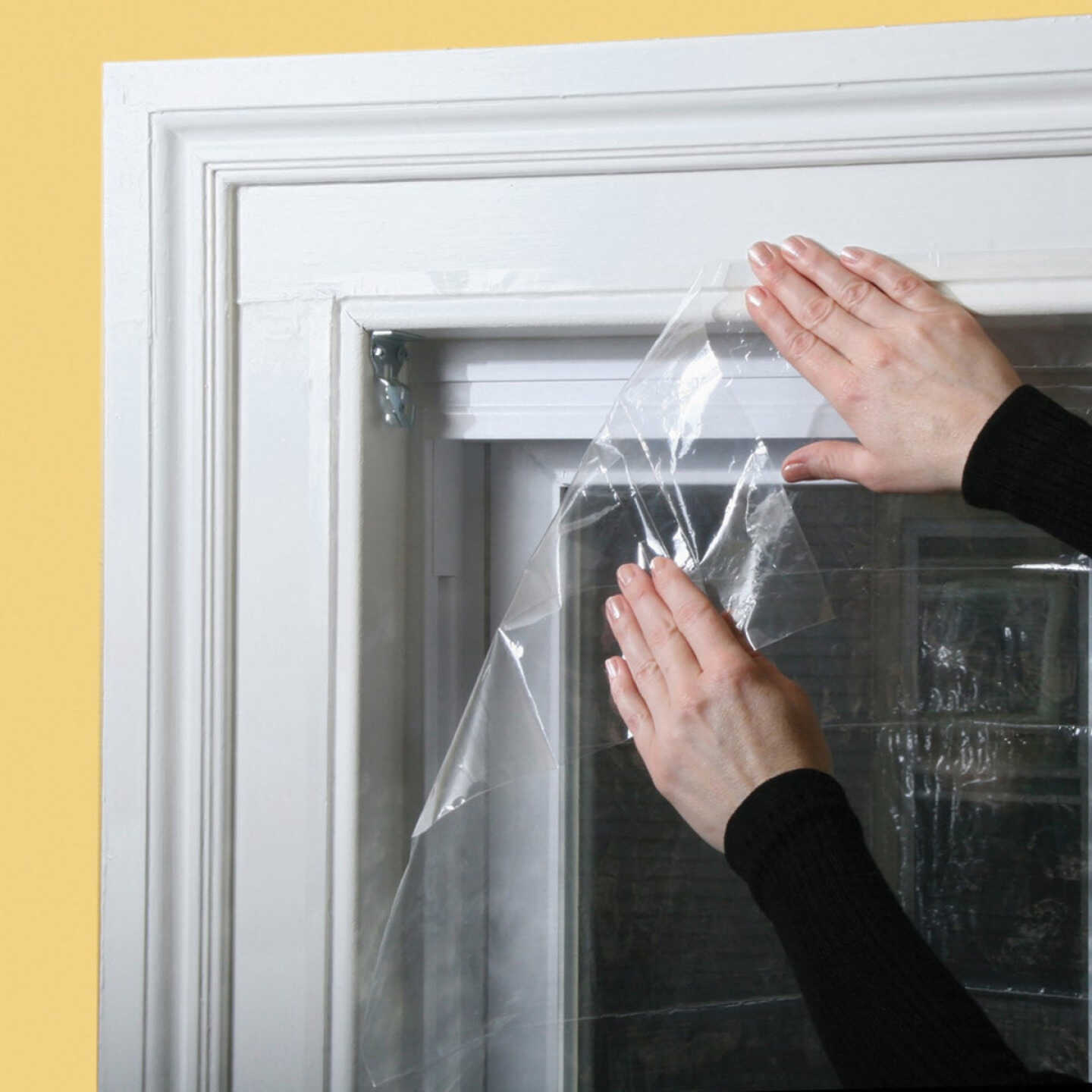 Frost King 42 In. x 62 In. Indoor Shrink Film Window Kit (3-Pack) Image 2