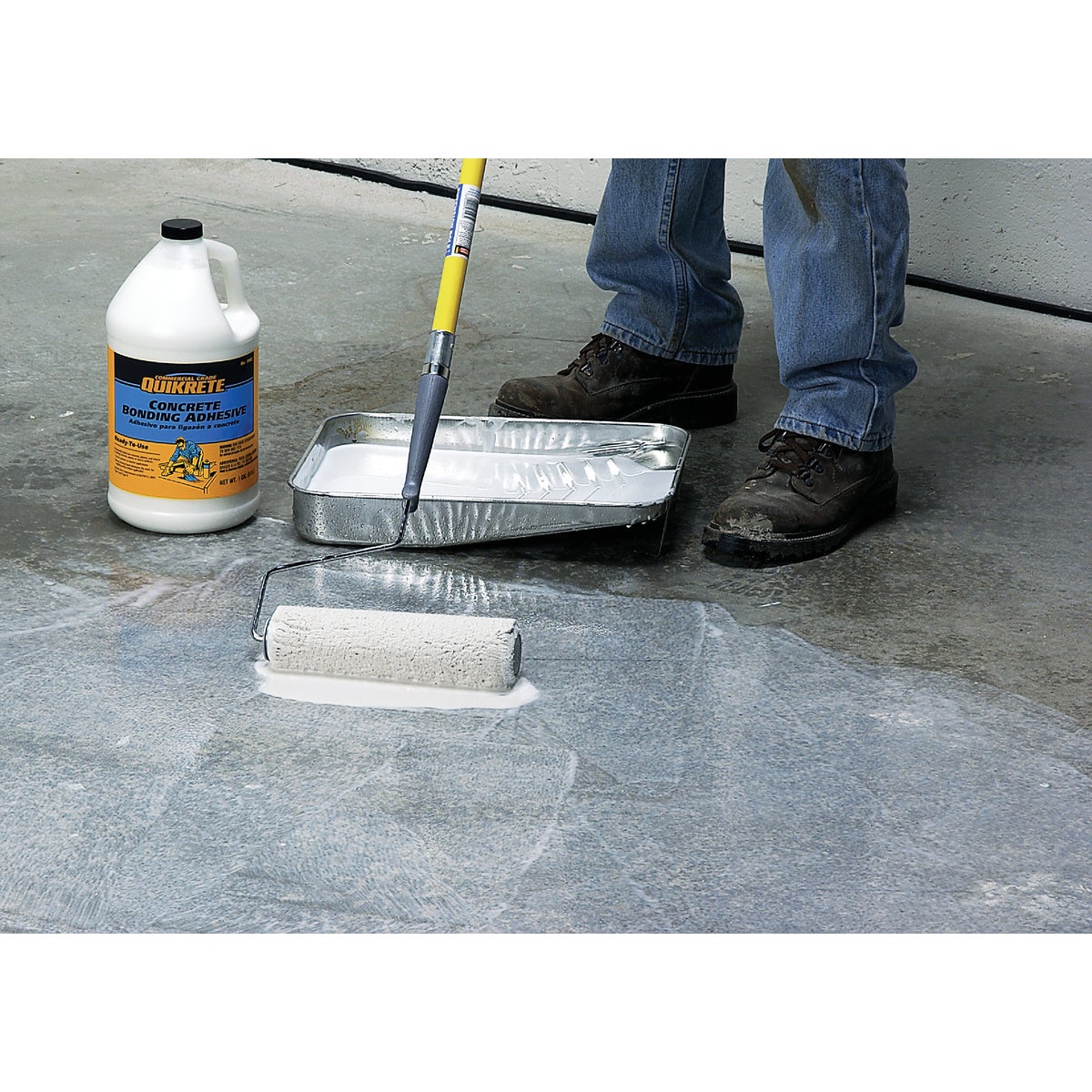 Quikrete 1 Gal Concrete Bonder Image 2
