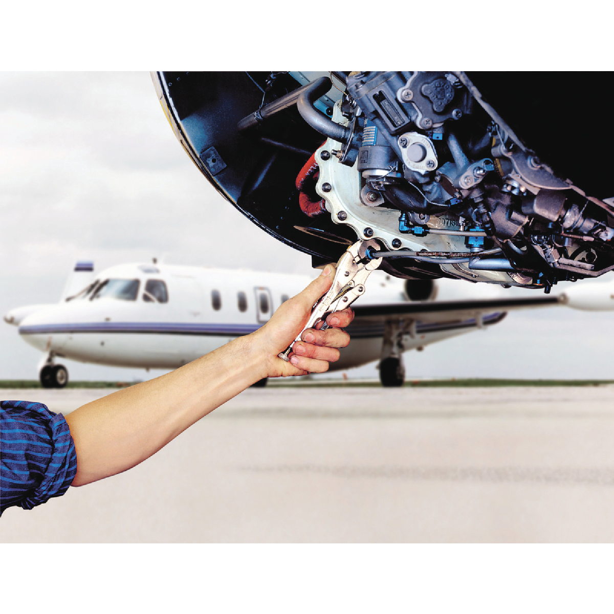 Irwin Vise-Grip 7 In. Locking Wrench Image 2