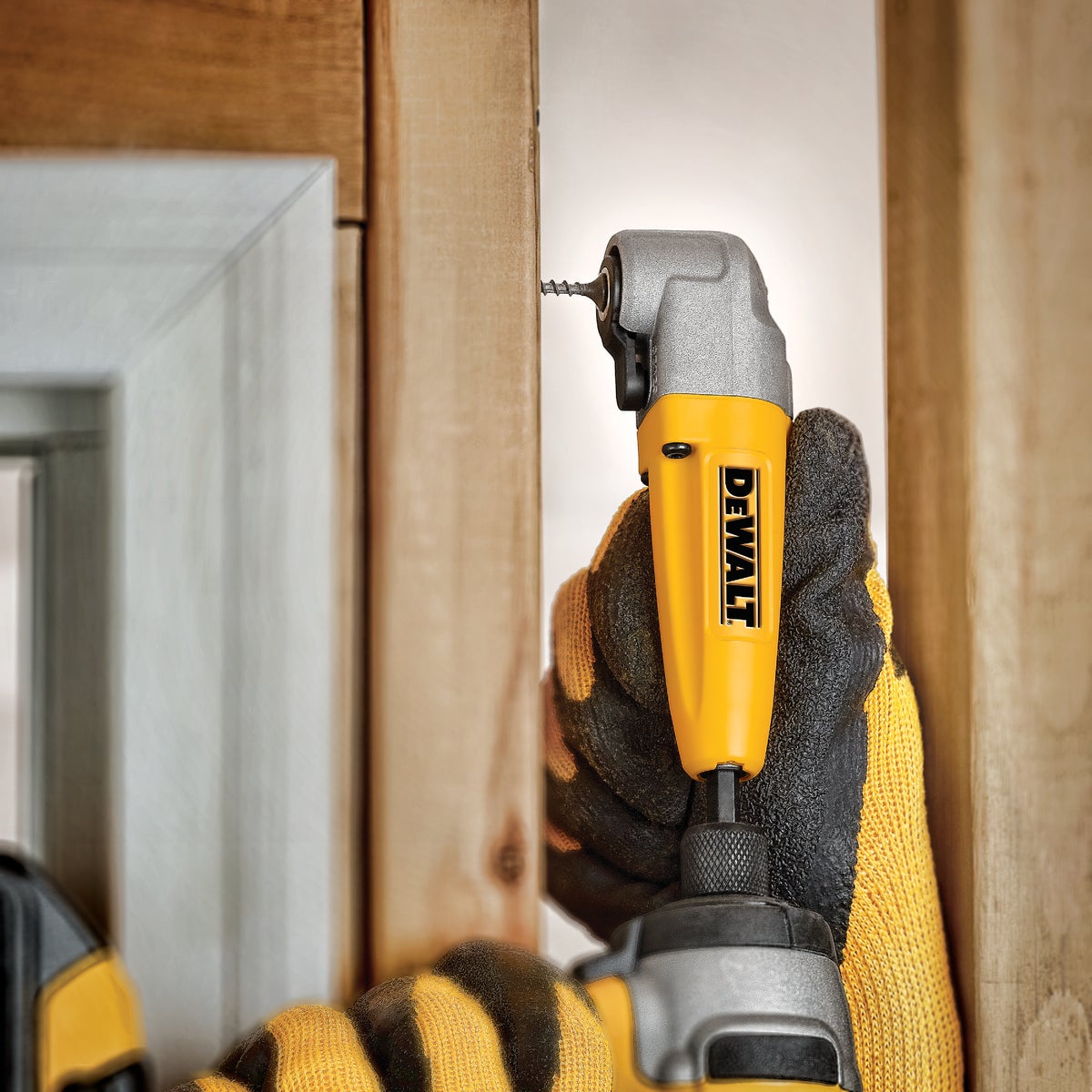 DEWALT Impact Ready Right Angle Drive Attachment Image 2
