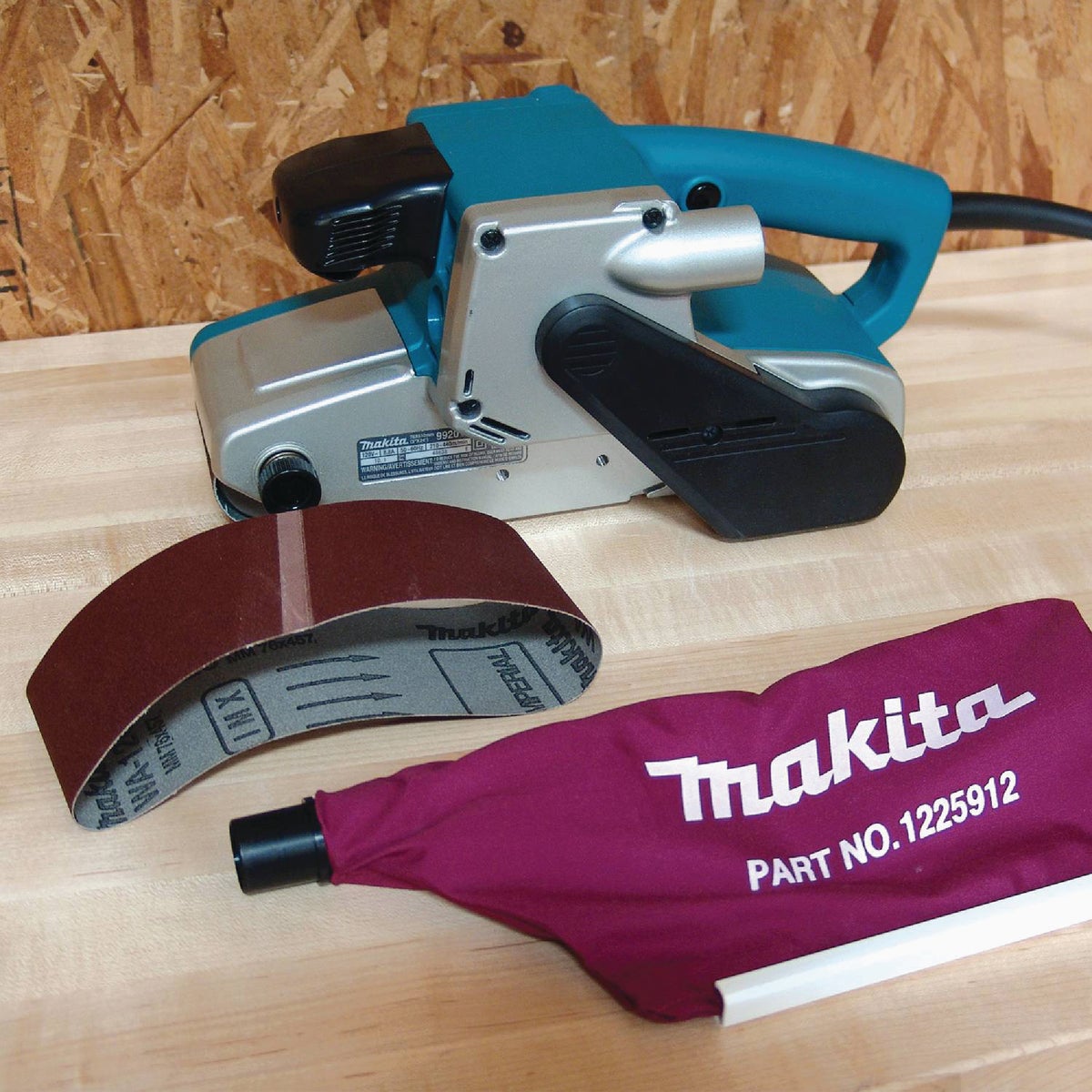 Makita 3 In. x 24 In. Belt Sander Image 6
