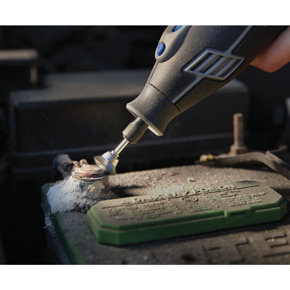 Dremel 1/2 In. Carbon Steel Wire Cleaning Brush (2-Pack) Image 2