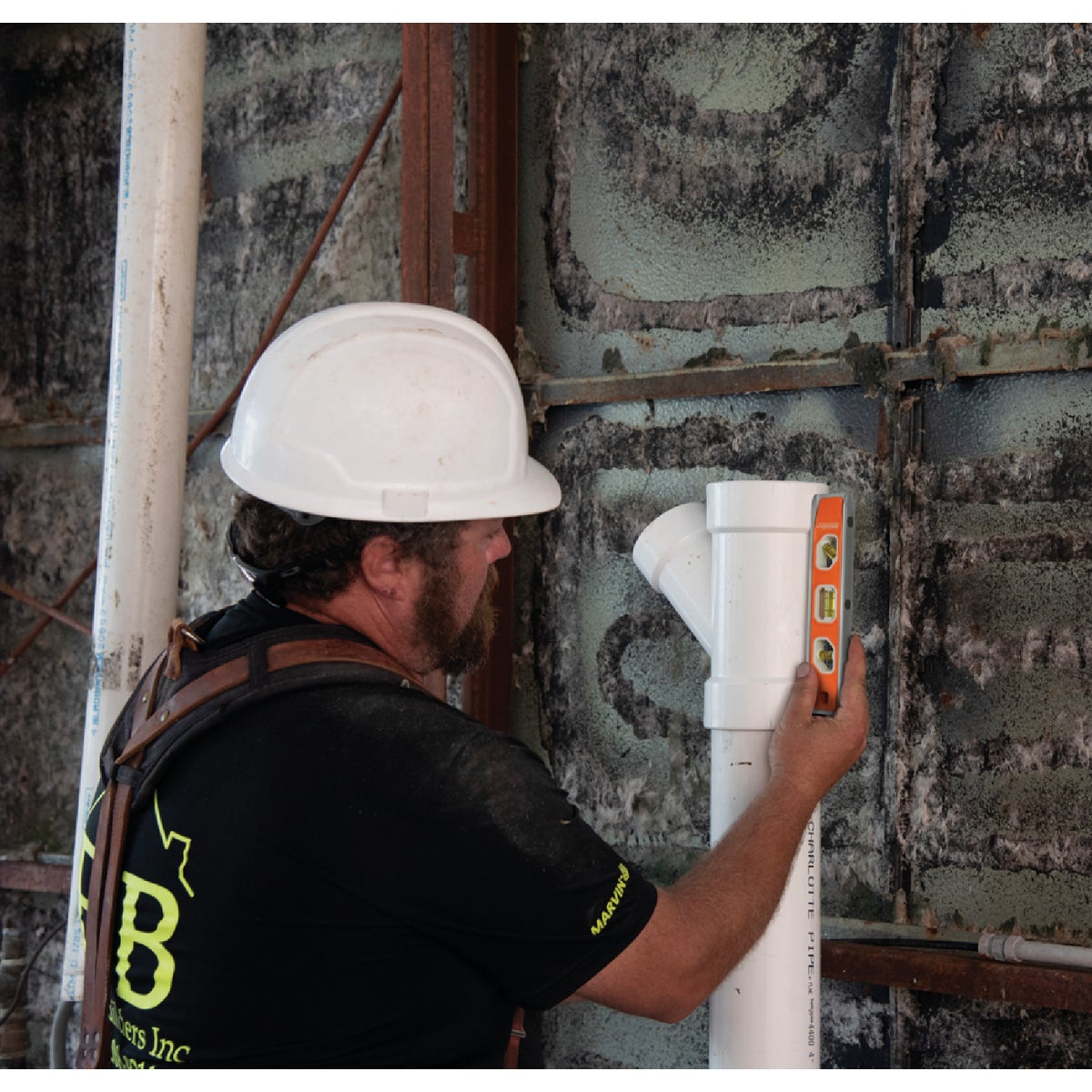 Johnson Level 9 In. Aluminum Magnetic Glo-View Torpedo Level Image 2