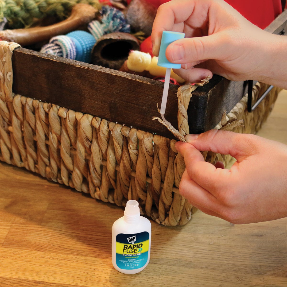 DAP RapidFuse 0.56 Oz. Clear Multi-Purpose Adhesive Brush Applicator Image 2