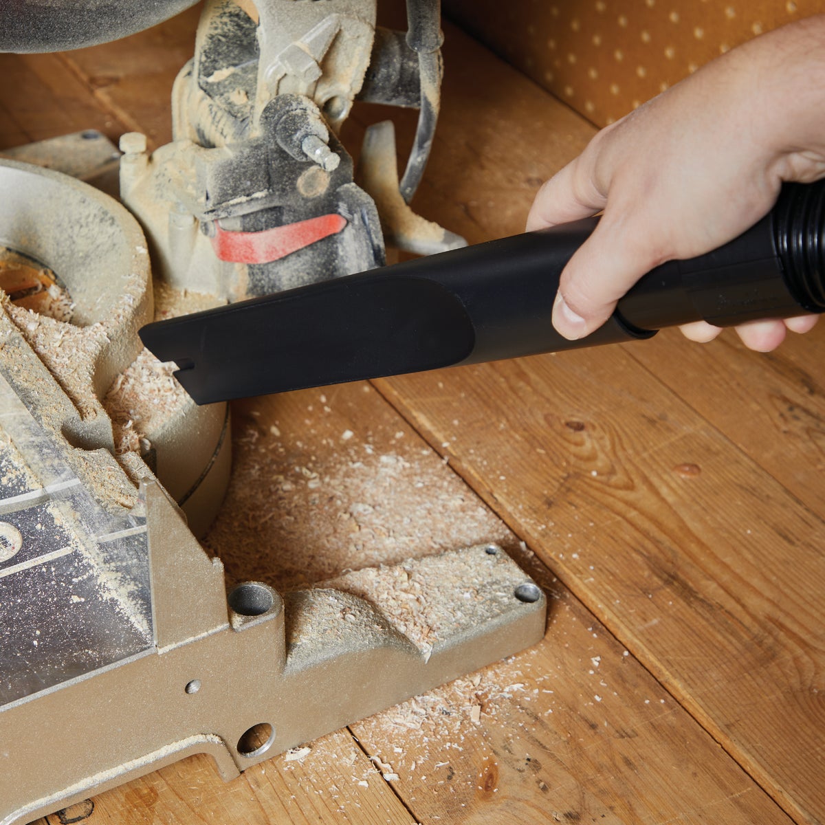 Channellock 5 Gal. 5.0-Peak HP Wall Mount Wet/Dry Vacuum Image 6