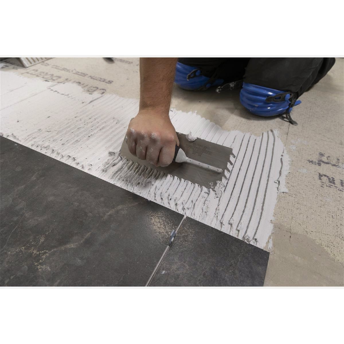 Marshalltown LayFlat 11 In. L 1/2 In. Notched Drywall Trowel Image 2