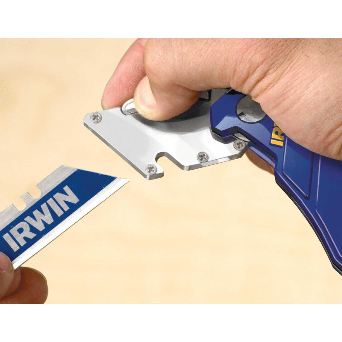 Irwin Lockback Retractable Folding Utility Knife Image 4