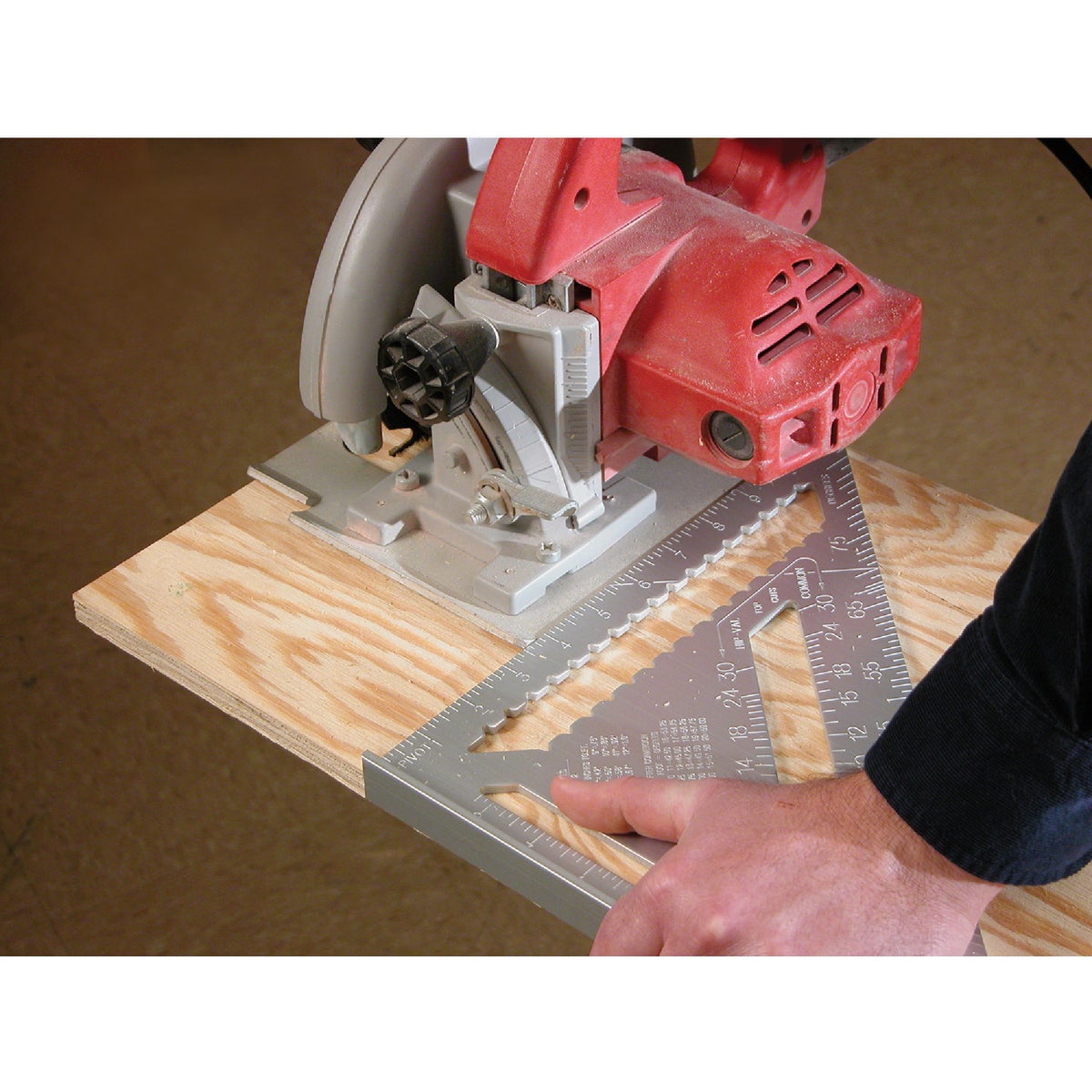 12 in&#46; Magnum Rafter Square Image 2