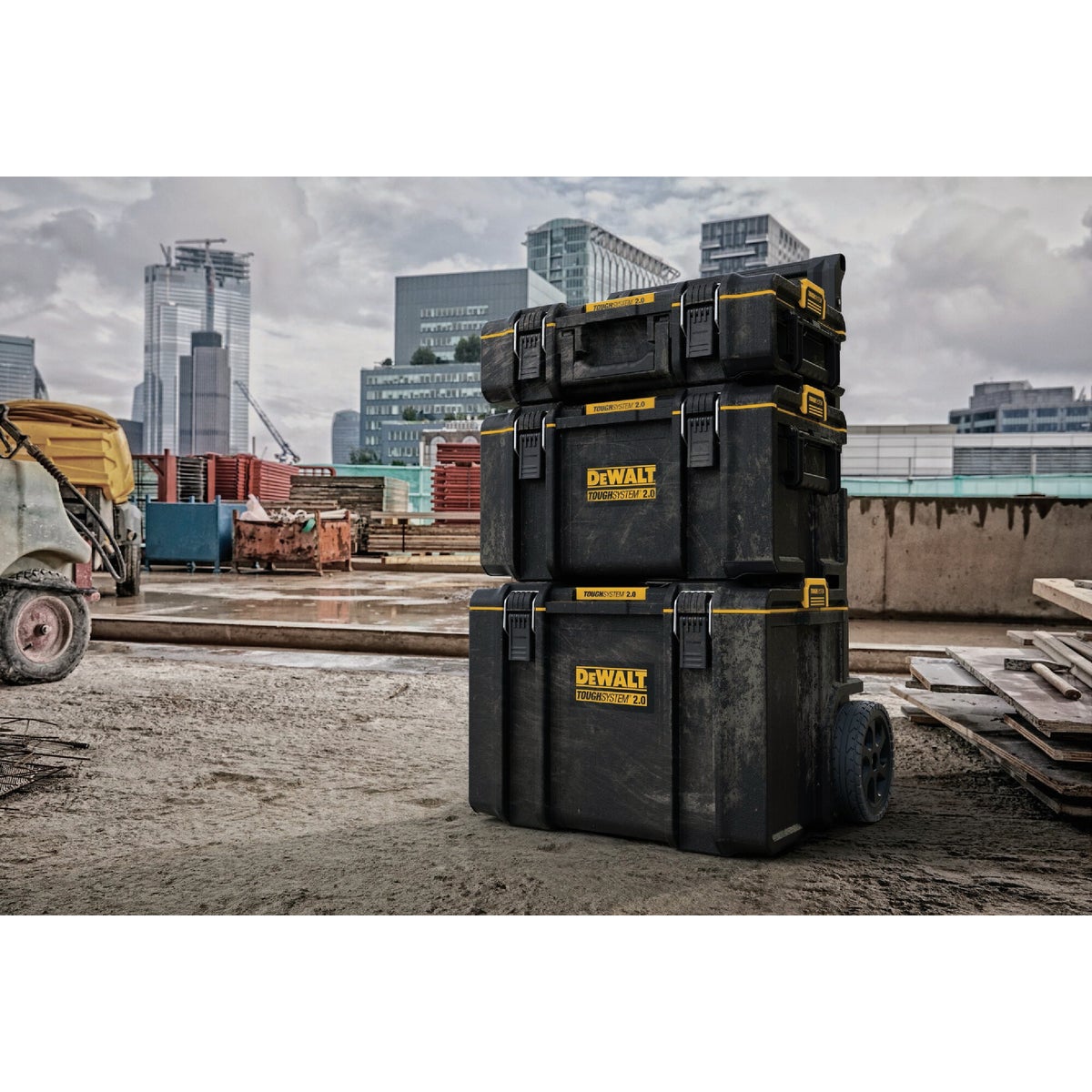 DEWALT ToughSystem 2.0 Large Tool Box, 110 Lb. Capacity Image 2