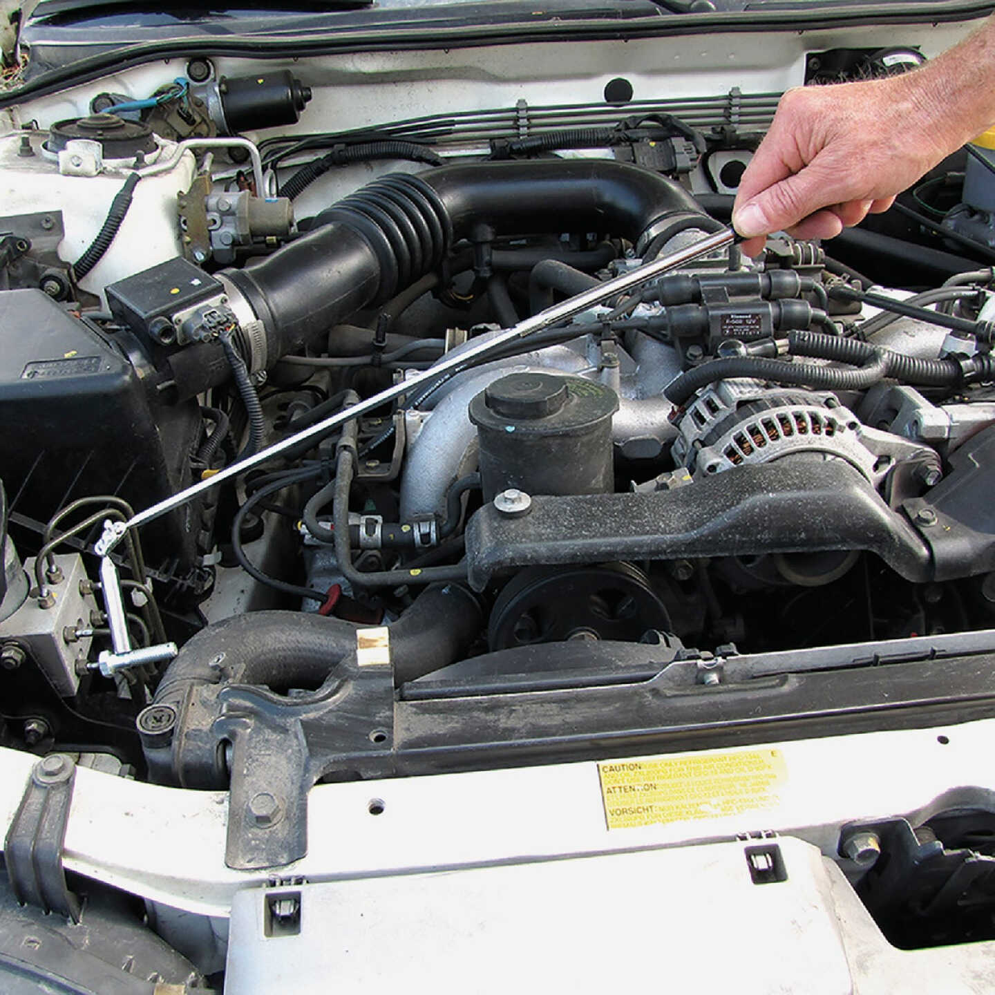 Master Magnetics 24 in. 5 Lb. Magnetic Pick-Up Tool Image 5