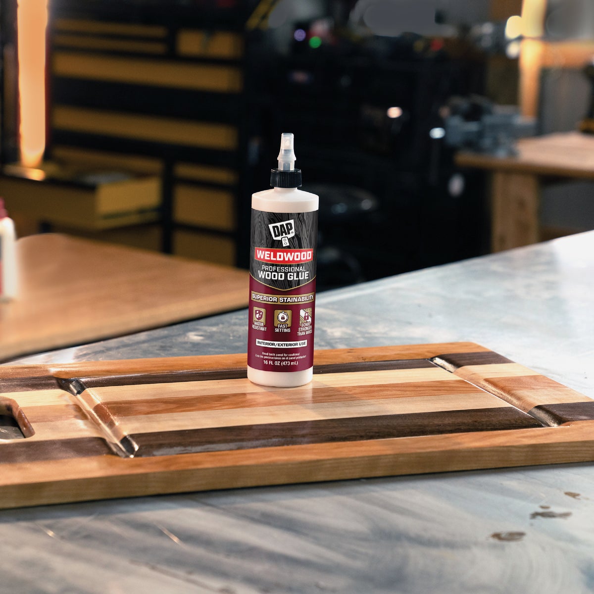 DAP Weldwood 16 Oz. Professional Wood Glue Image 4