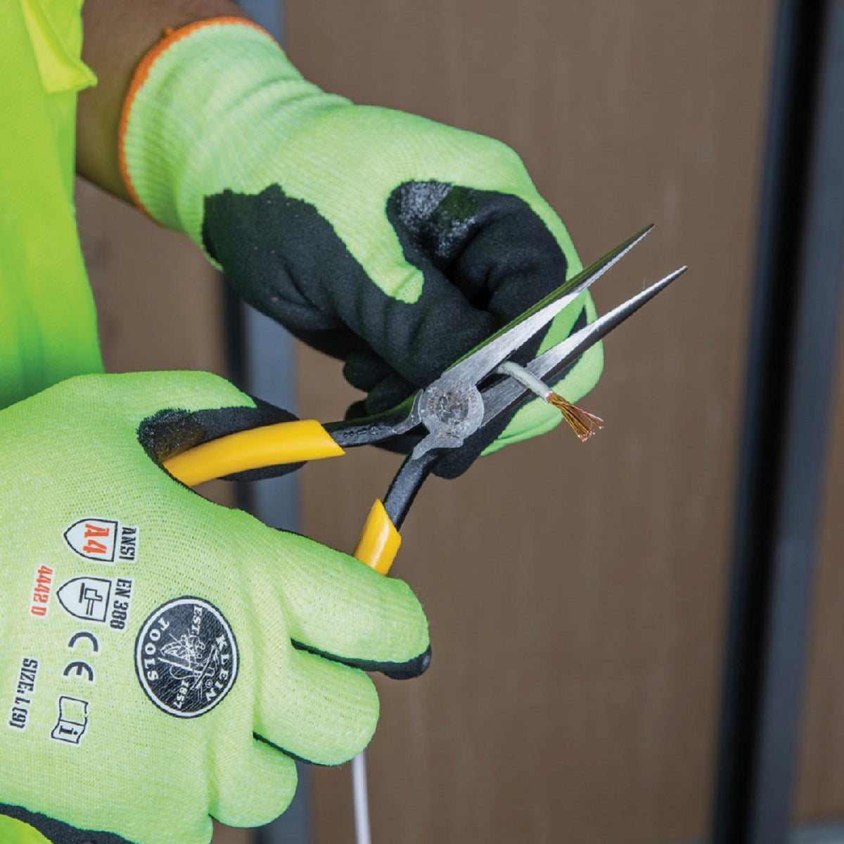 Klein 7 In. Standard Long Nose Pliers Image 3