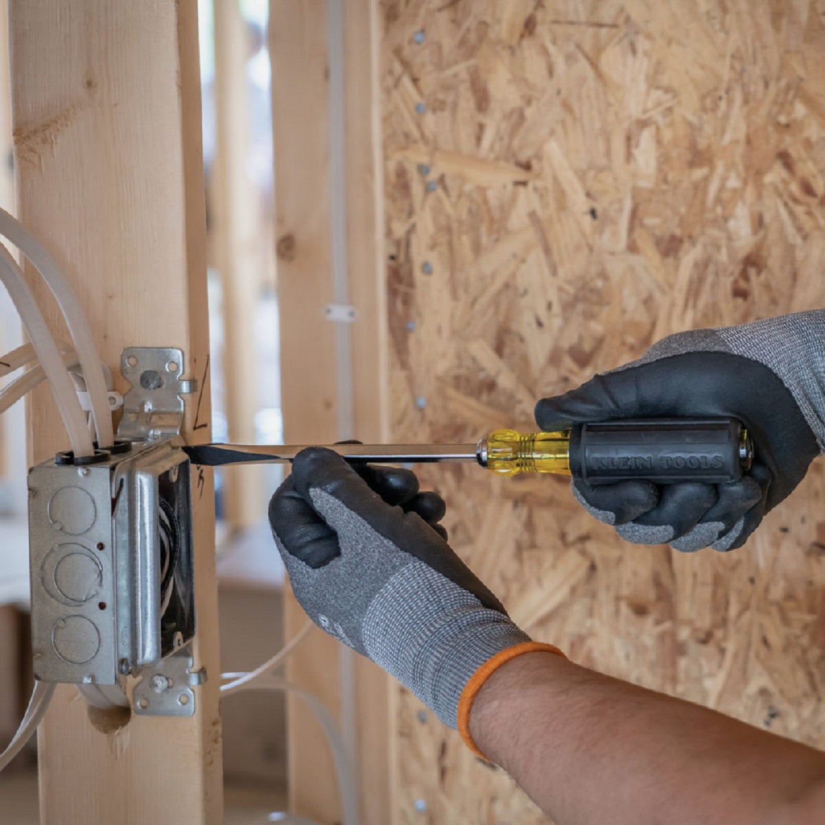 Klein 5/16 In. x 6 In. Square Shank Keystone Slotted Screwdriver Image 4