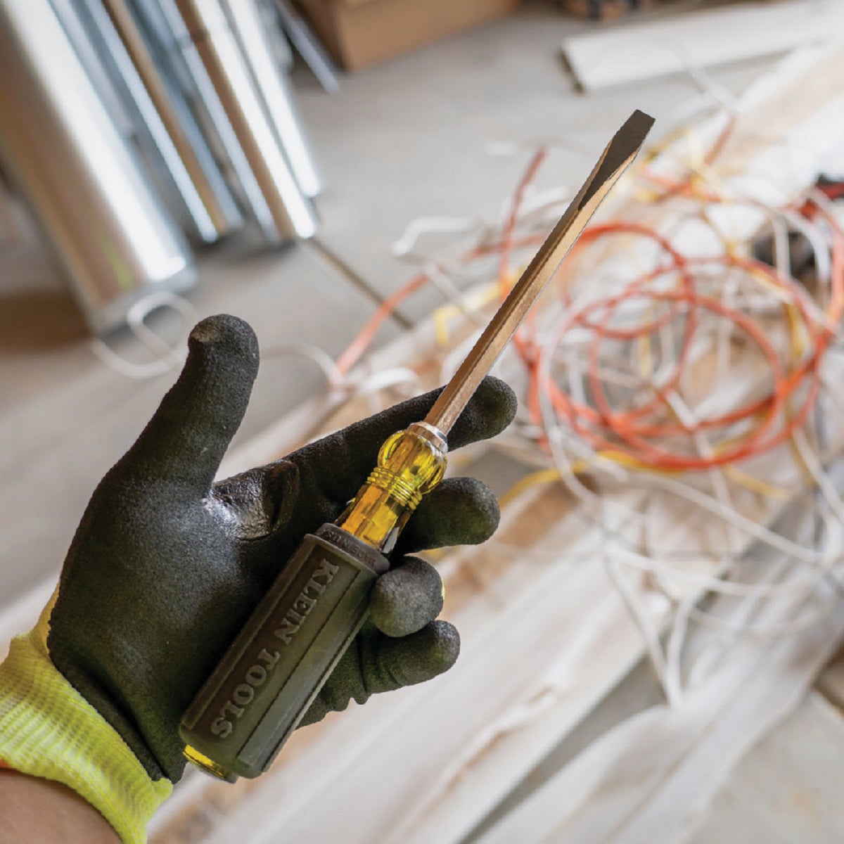 Klein 5/16 In. x 6 In. Square Shank Keystone Slotted Screwdriver Image 2