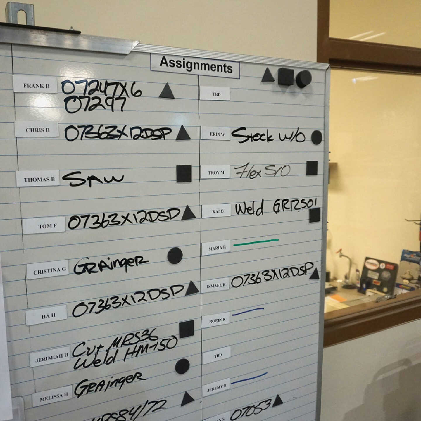 Master Magnetics Black Assorted Magnetic Shapes (30-Pack) Image 5