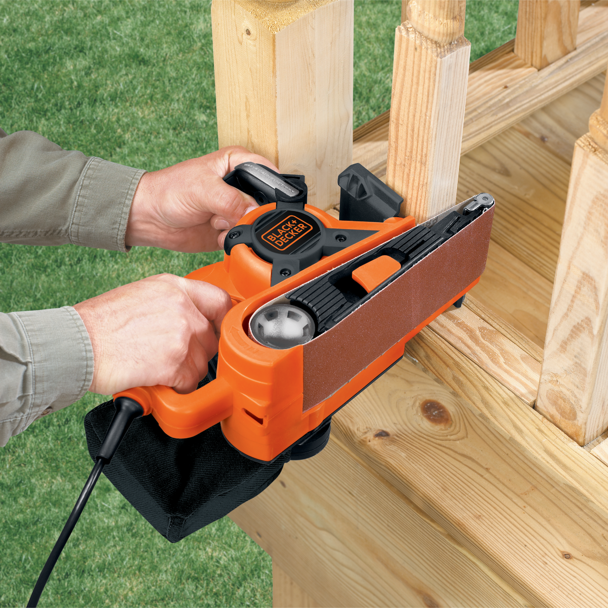 Black & Decker 3 In. x 21 In. Dragster Belt Sander Image 3