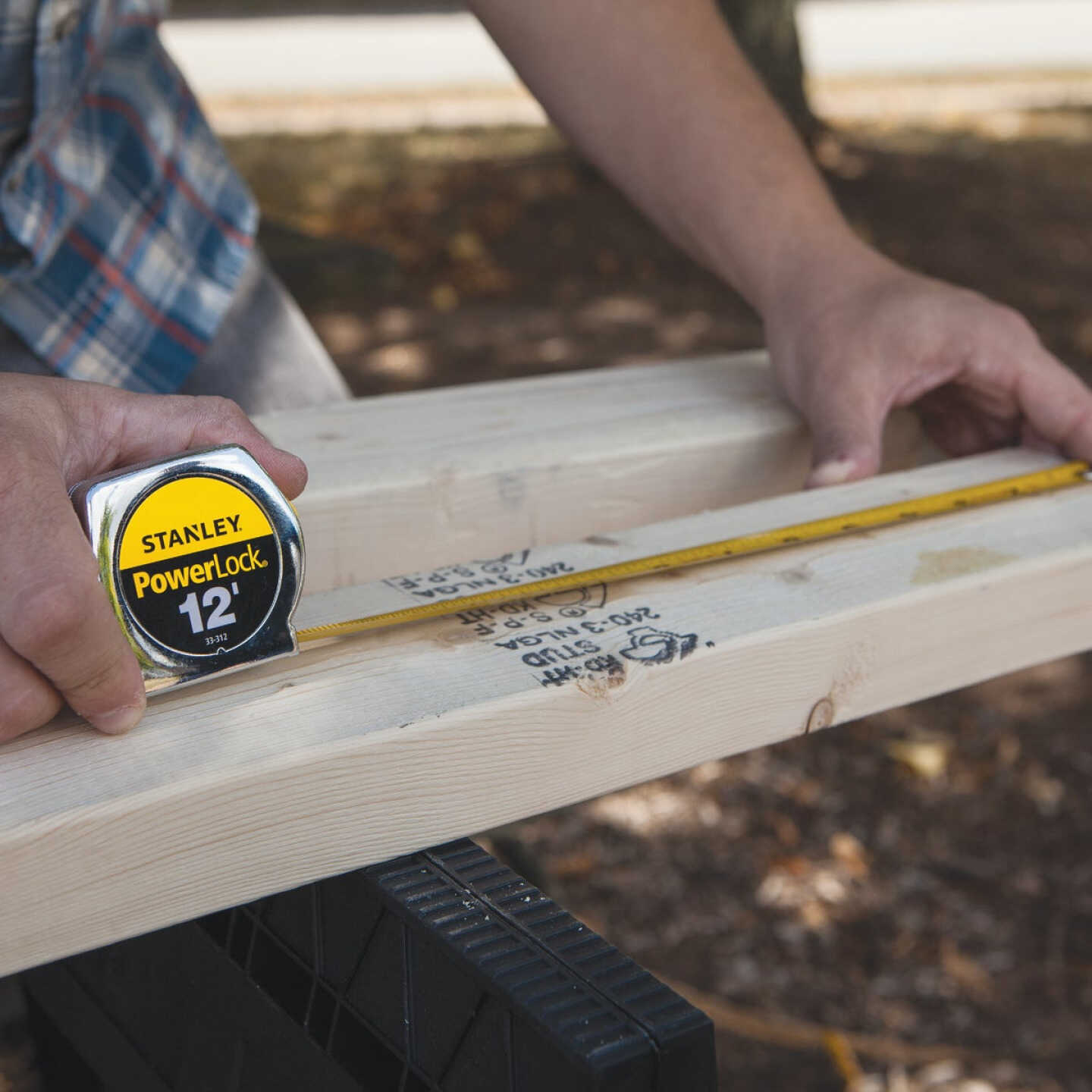 Stanley PowerLock 12 Ft. x 3/4 In. Tape Measure Image 3