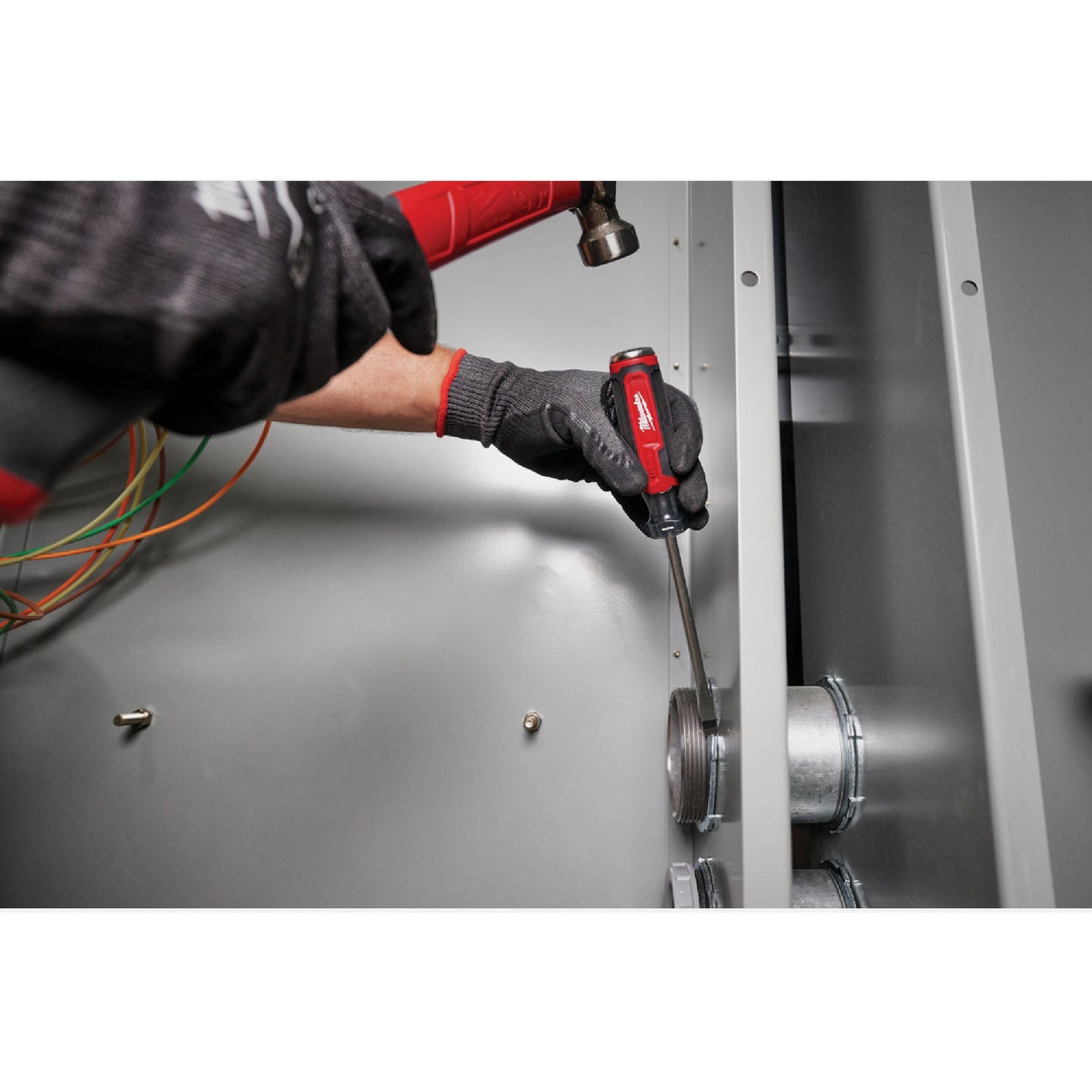 Milwaukee #2 x 6 In. Phillips Demolition Screwdriver with Cushion Grip Image 5