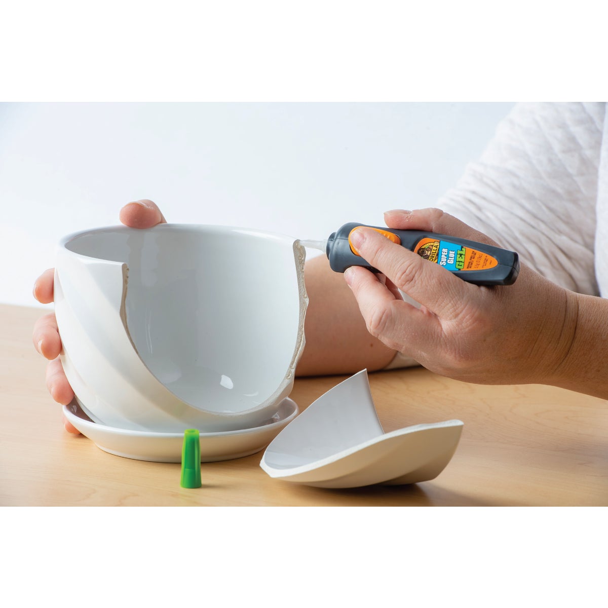 Gorilla 0.19 Oz. Super Glue Gel Pen Image 3