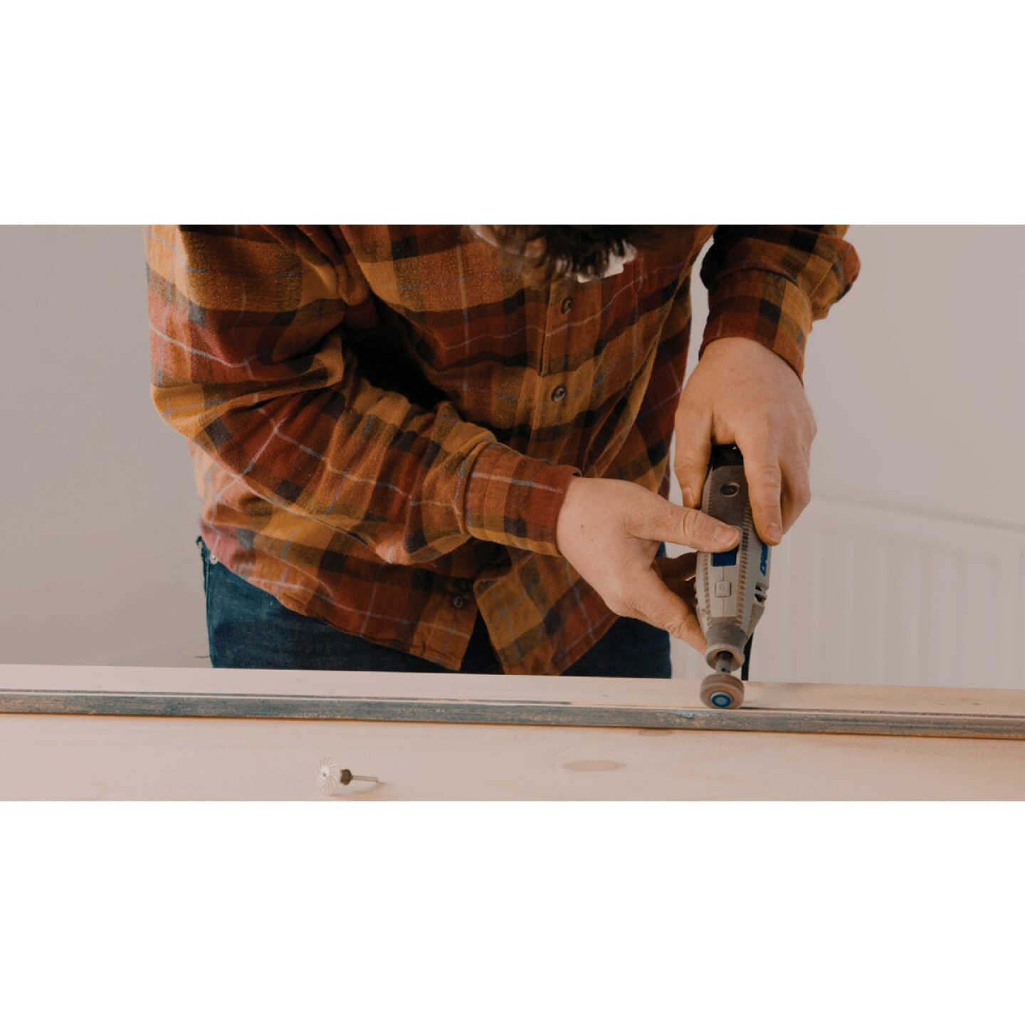 Dremel 3/8 In. 80 Grit Flap Wheel Image 3