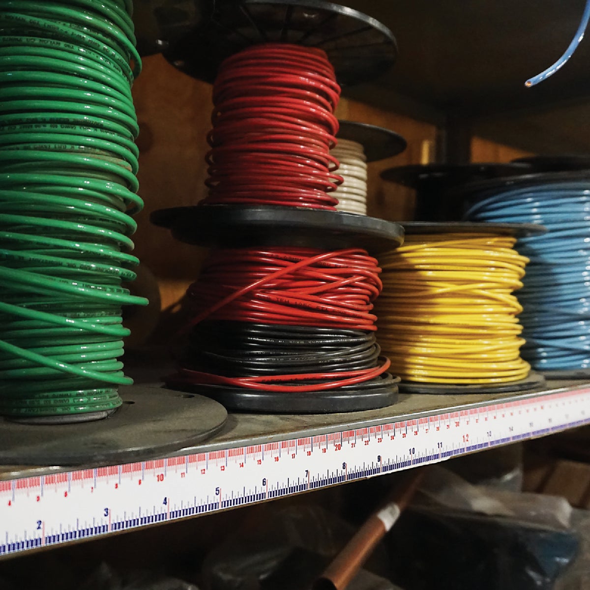 Master Magnetics 3 Ft. Flexible Measuring Tape Image 2